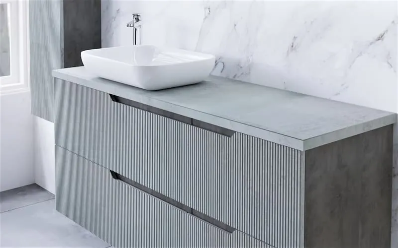 Choose the perfect materials for your bathroom renovation 1